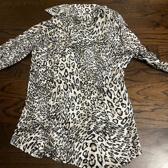 Leopard patterned top - Picture 4 of 4